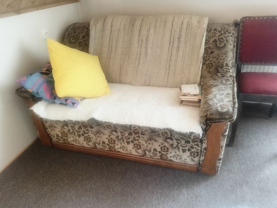 Sofa rozkładana używana