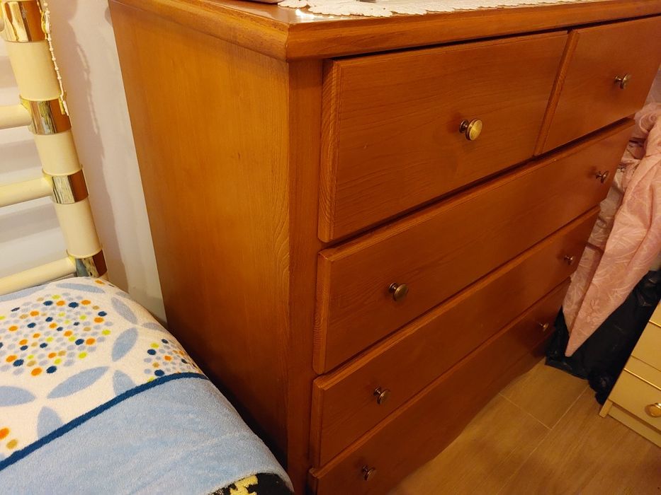 Comoda em cerejeira  mel
