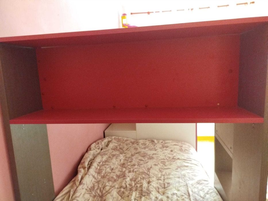 beliche duplo  com  roupeiro + roupeiro roupeiro extra + colchões