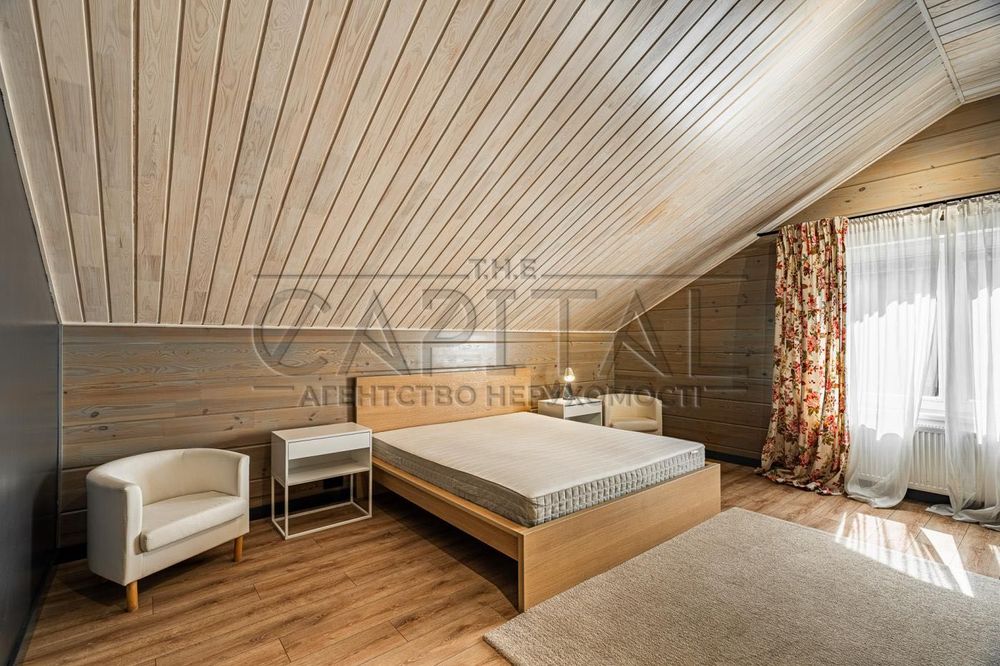 Оренда будинку з басейном у Київ Riverside Family Club