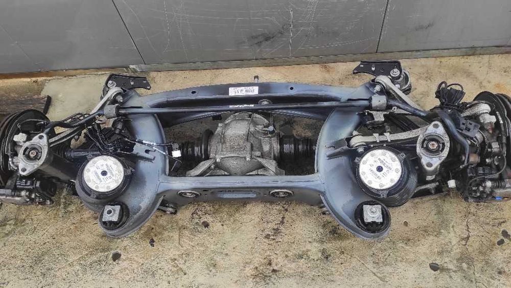 Mercedes W213 Подвеска в сборе подрамник ступица полуось амортизатор