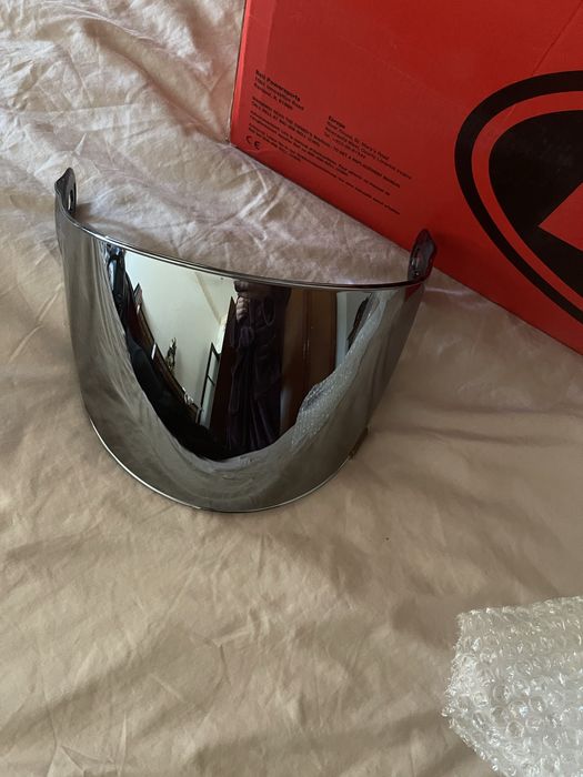 Bell Bullitt Carbon шолом