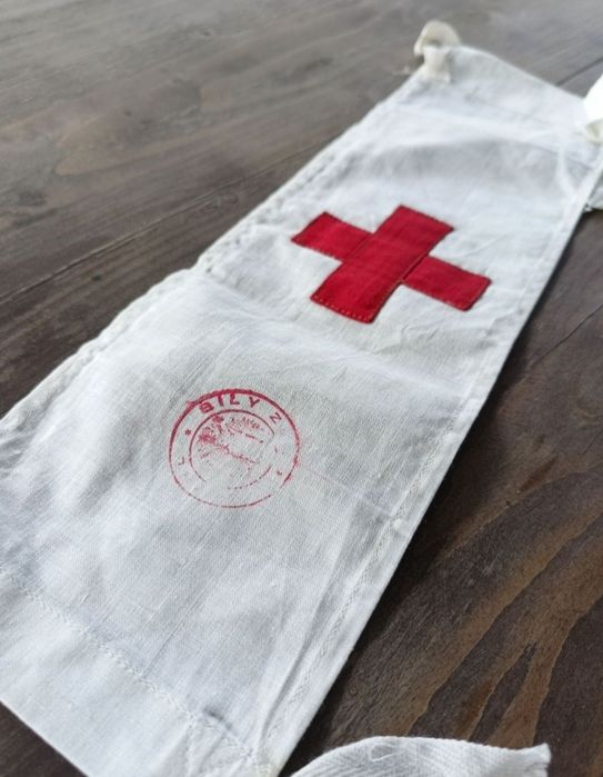 35x PRL LWP 1956 r. Opaska Sanitariusza oryginał Czerwony Krzyż