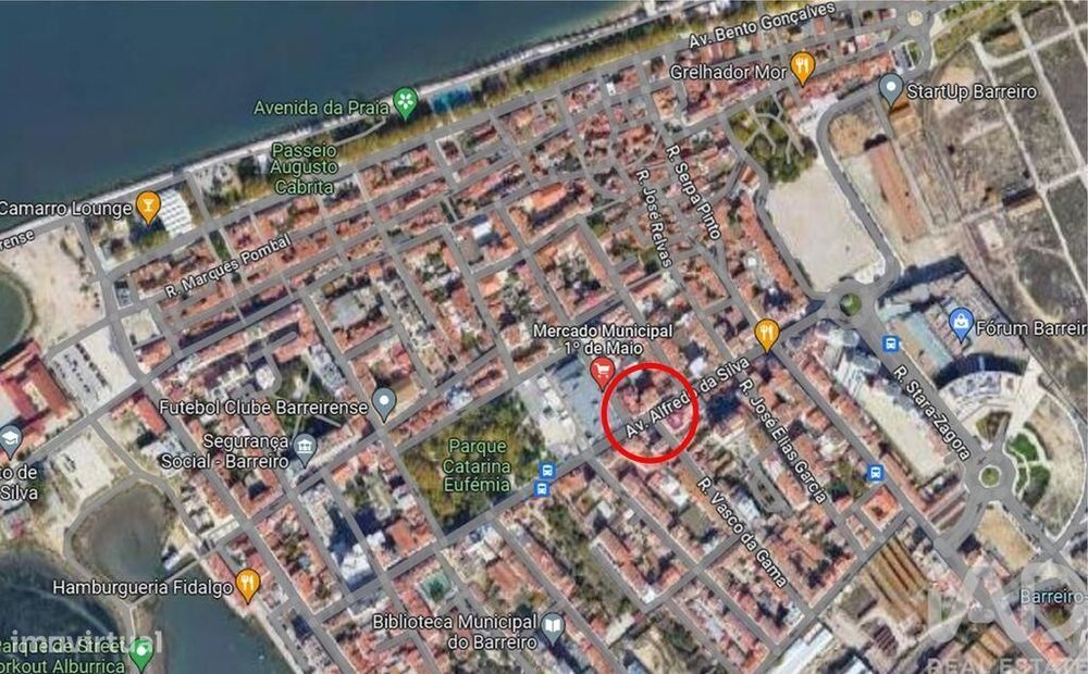 Prédio em Barreiro E Lavradio de 232,00 m2