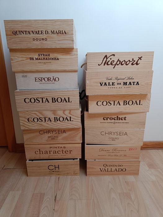 Caixas de madeira