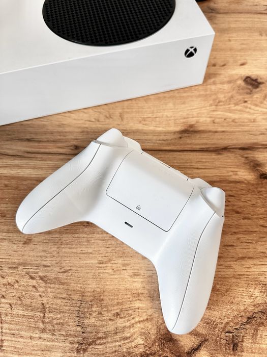 Xbox Series S + карта пам'яті Seagate 512GB  - Ідеальний стан