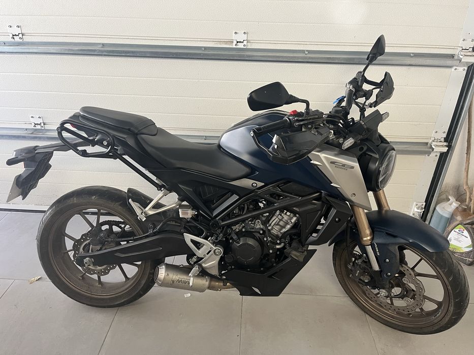 Honda CB 125R 2022