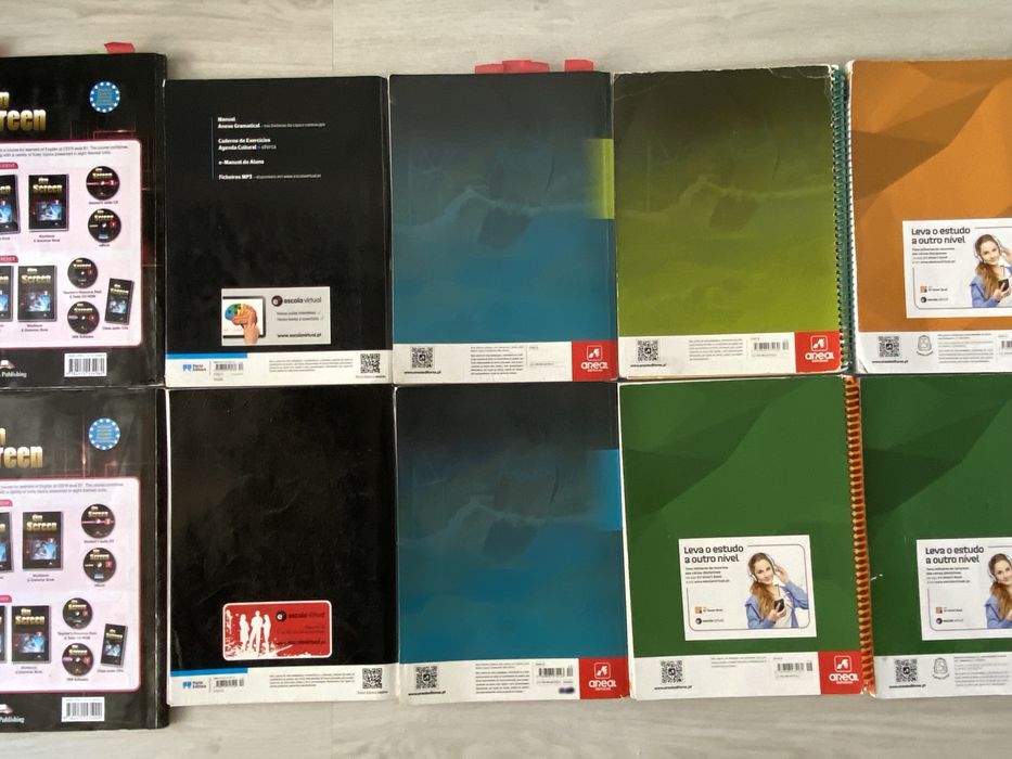 Livros escolares 8 ano