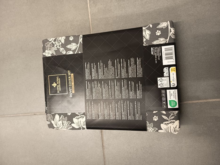 Nowy wzorzysty komplet pościeli Hotel Royal