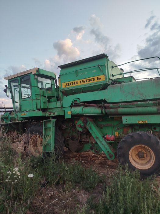 Продам комбайн дон 1500Б