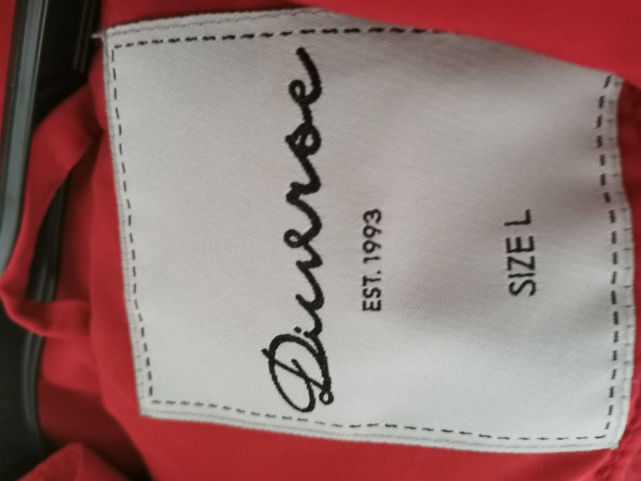 Kurtka parka z chowanym kapturem