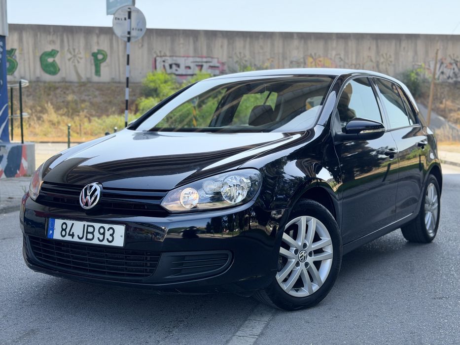 Volkswagen Golf - 1.6 TDi - 105cv