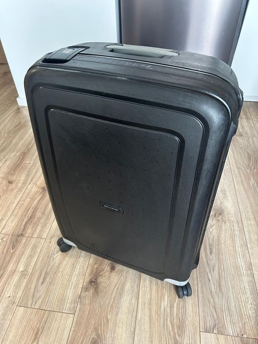Bardzo mocna walizka Samsonite