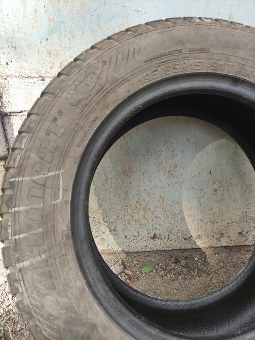 Продам колесо зима  r15 195*65