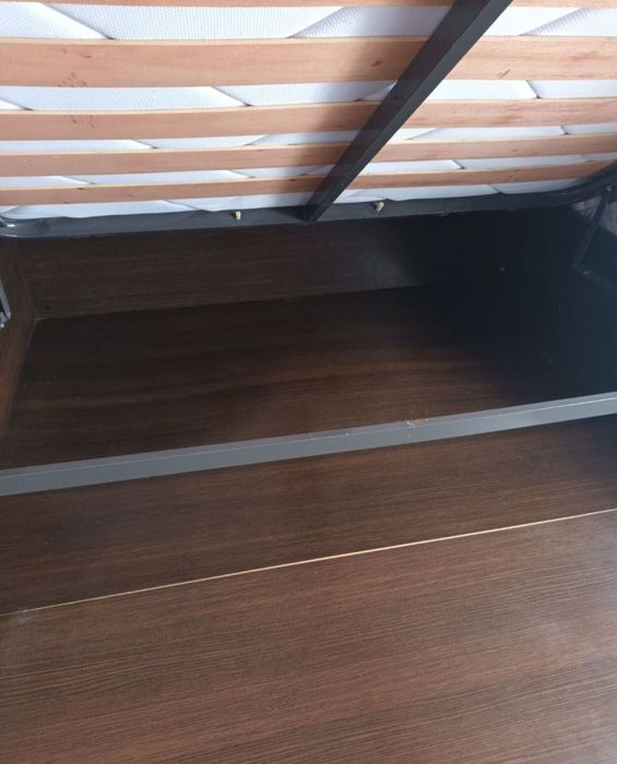 Cama completa com arrumação