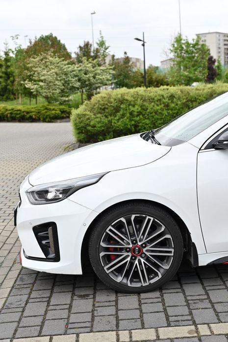 Kia ProCeed
