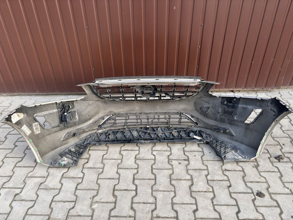 Zderzak volvo xc60
