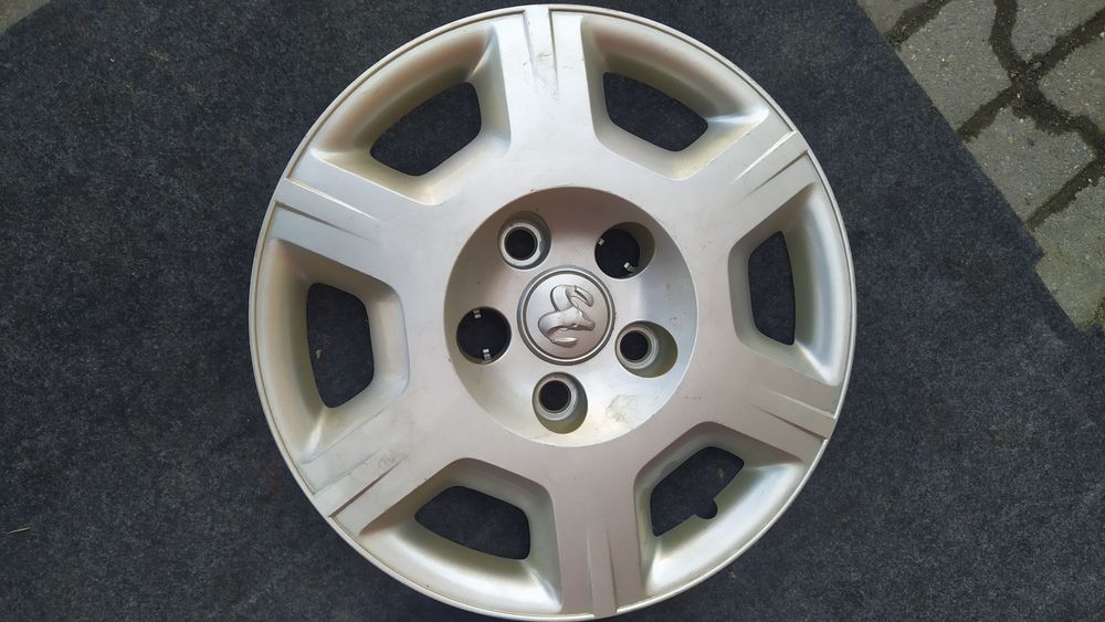 Oryginalny kołpak kolpaki R16 Chrysler Dodge