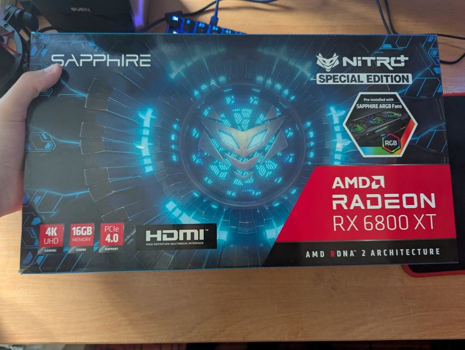 Sapphire Nitro + RX 6800 XT 16Gb