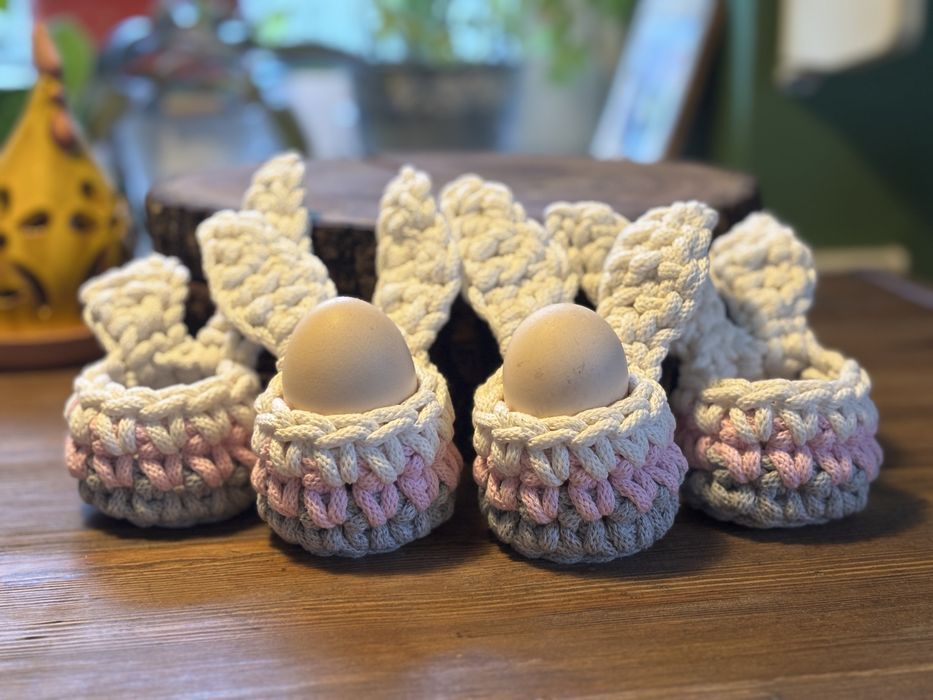 Zajączki wielkanocne- osłonki na jajka - komplet 4 sztuki