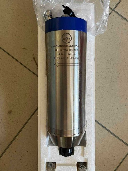 Шпиндель 3.7 кв, 220в. 4хполюсний,по металу, каменю, низькооборотистий