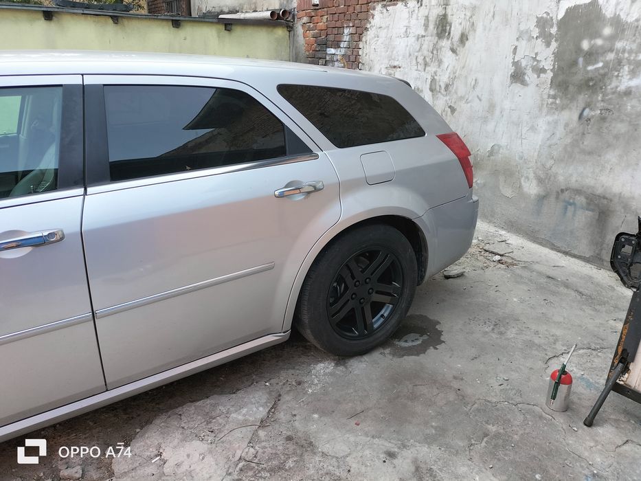 Chrysler 300C  278km