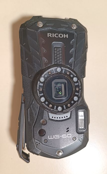 Ricoh WG-60, фотокамера захищена