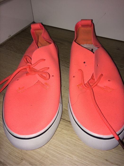 Neonowe tenisówki roz.35
