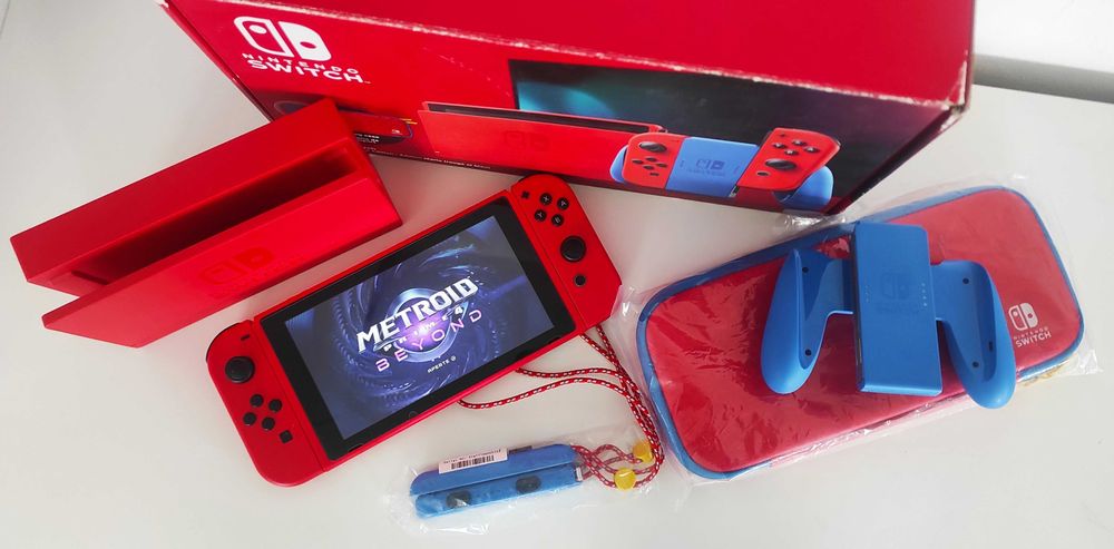 Nintendo Switch -  Edição Limitada Mario -  Desbloqueada CFW