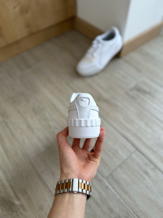 США! Жіночі кросівки Puma Carina Lift 374225-07 Оригінал Шкіра 35.5-39