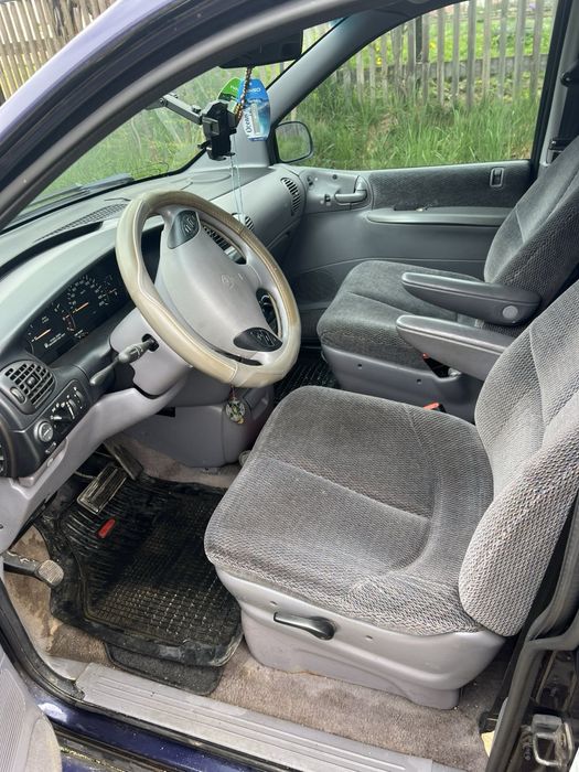 chrysler grand voyager