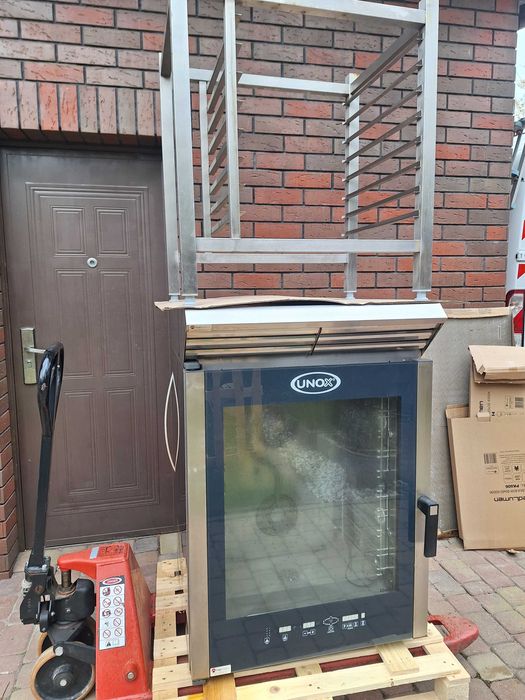Piec konwekcyjno parowy UNOX XC404 z podstawą