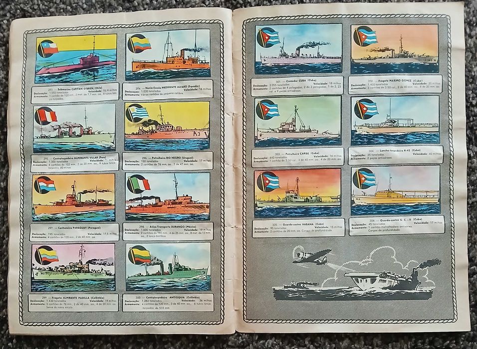 Caderneta de cromos "Esquadras de Guerra"