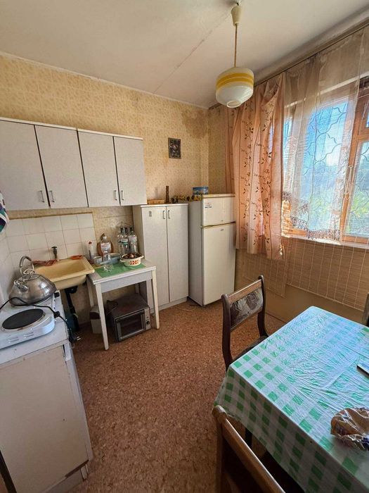 Продам будинок в тихому місці