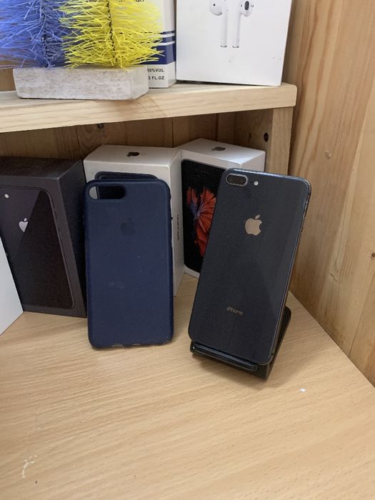 Продам iPhone/айфон 8 plus/ плюс/+| 64Gb|