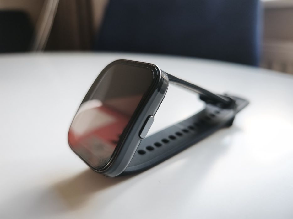 Amazfit BIP 5 bardzo zadbany