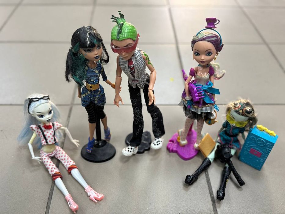 Monster High продам