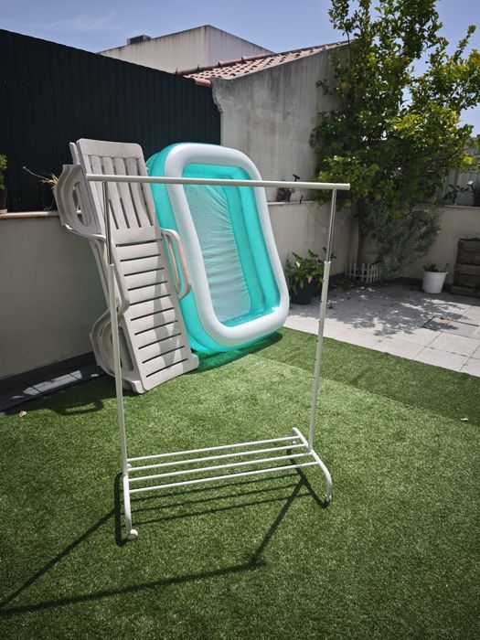 Charriots branco com rodas Ikea