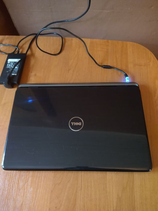 Dell Inspiron 7010
