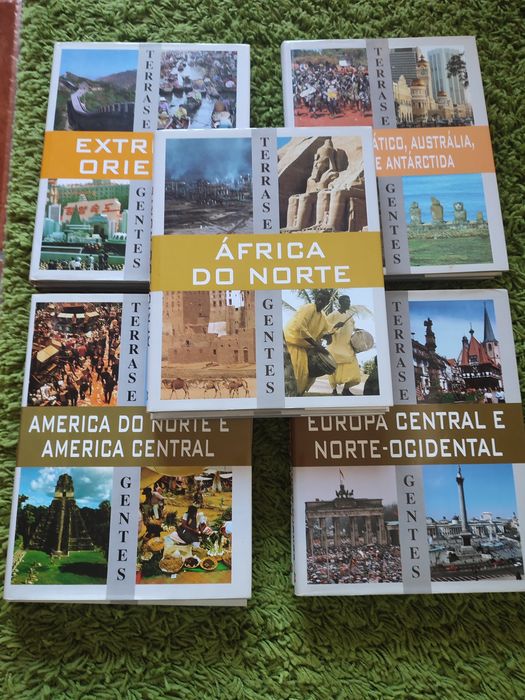 Vendo coleção de 10 livros