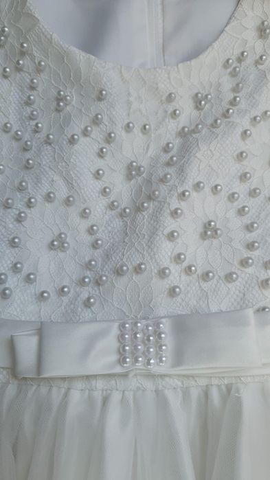 Sukienka komunijna i weselna