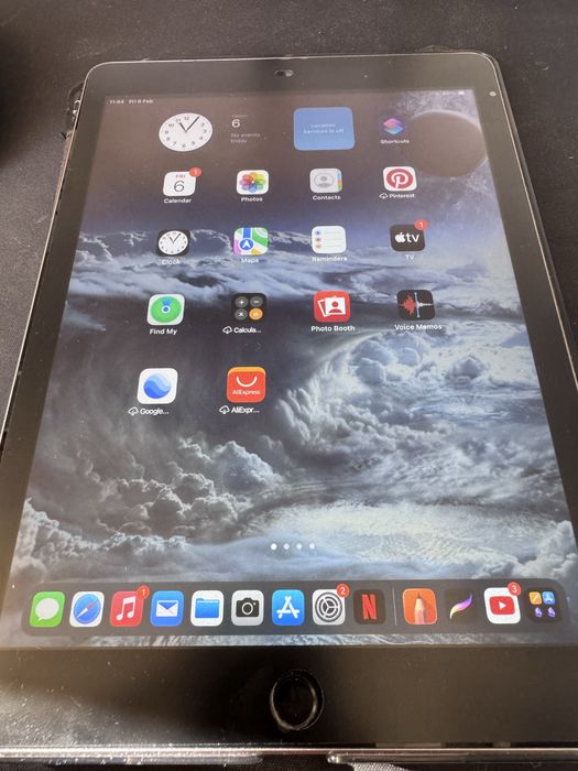 iPad 9” 6th generation