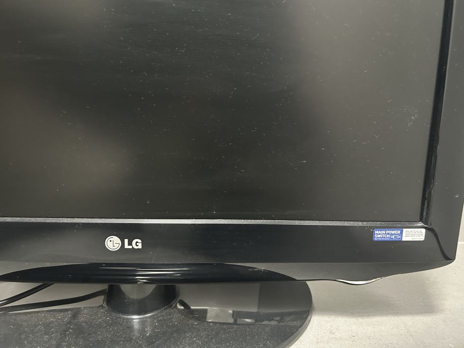 Vendo Televisao LG