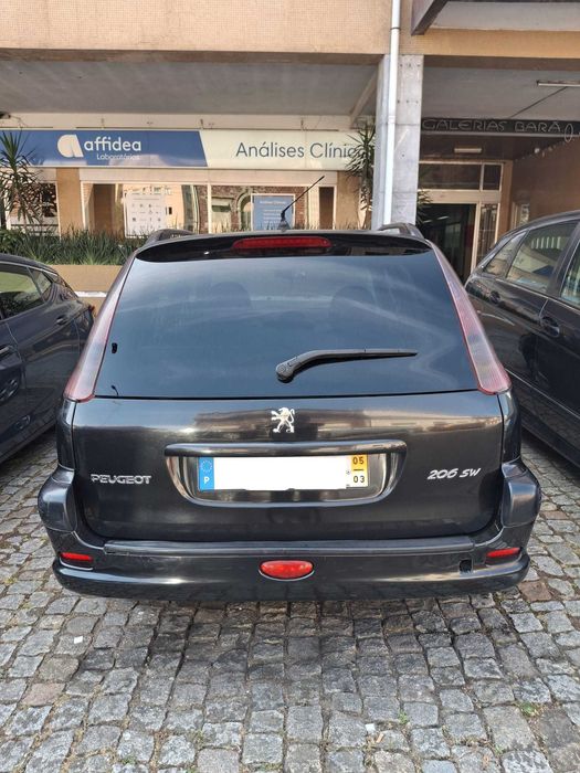 Peugeot 206- 2005 - SW Diesel – 209.000 km – 1.500 €