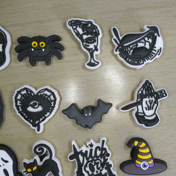 22 Adereços Sapatilhas e outros