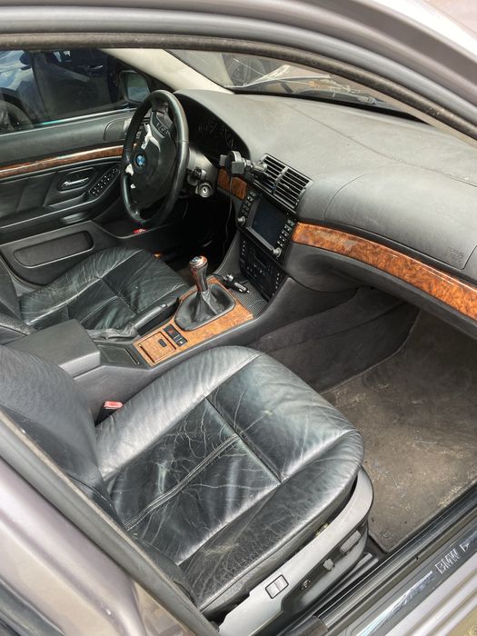 Продам е39 після дтп