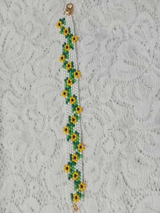 Браслет з бісеру