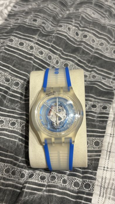 Zegarek swatch new holland
