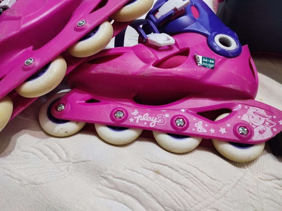 Patins em linha + saco + capacete + proteções