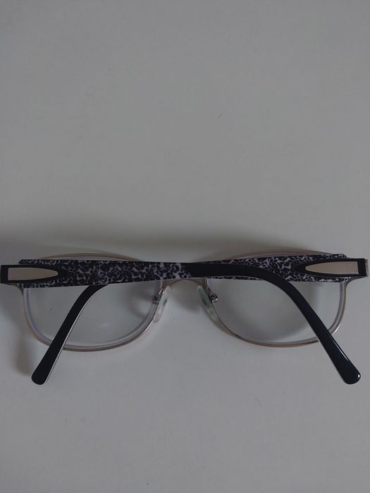 Okulary korekcyjne -9..0 -11.0